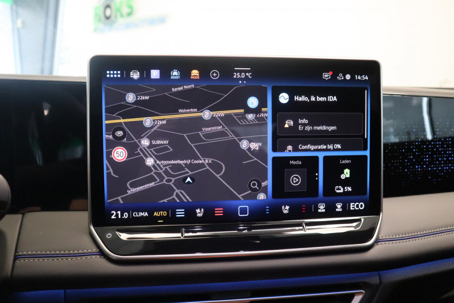 Volkswagen Tiguan 1.5 eHybrid R-Line Business Volleder IQ-light Panoramadak elec.Trekhaak
