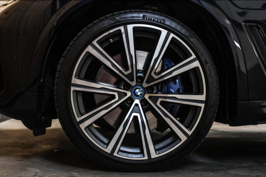 BMW X5 XDrive45e M-Sport *Pano*M-Stoelen*360 Camera*Entertainment achter*