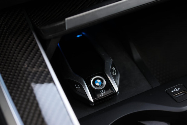 BMW X5 XDrive45e M-Sport *Pano*M-Stoelen*360 Camera*Entertainment achter*