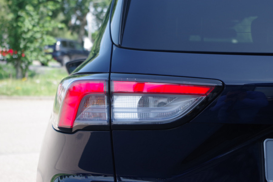 Ford Kuga 2.5 FHEV ST-Line X, 360 Camera, B&O Sound, Climate Control, 360 Camera,