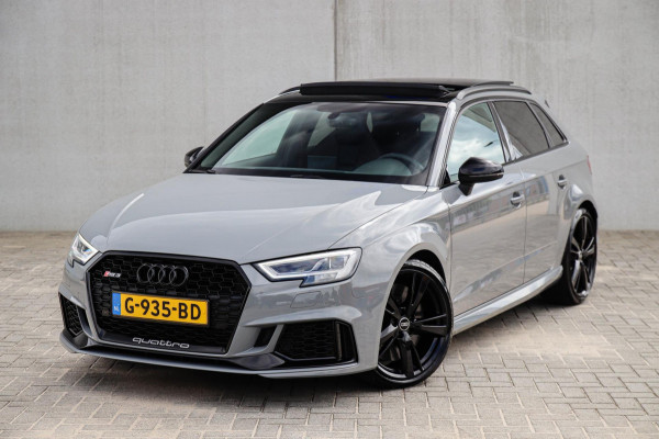 Audi A3 Sportback 2.5TFSI Quattro RS3 Facelift 400pk S-Tronic|Geen OPF|Nardo Grey|Keramisch|Virtual Cockpit|Panoramadak|LED Matrix