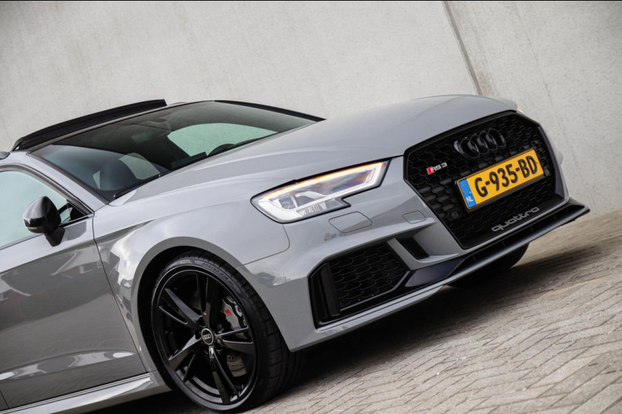 Audi A3 Sportback 2.5TFSI Quattro RS3 Facelift 400pk S-Tronic|Geen OPF|Nardo Grey|Keramisch|Virtual Cockpit|Panoramadak|LED Matrix