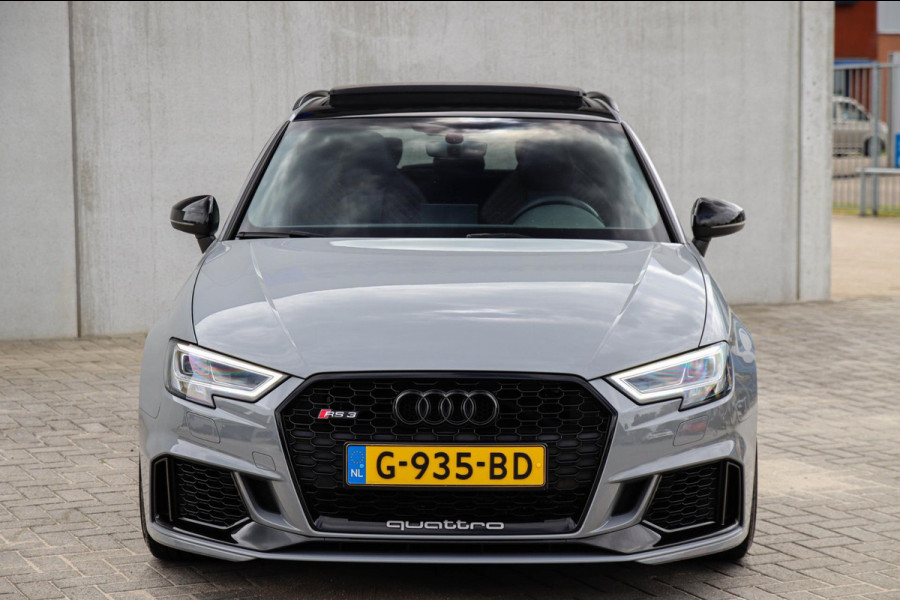 Audi A3 Sportback 2.5TFSI Quattro RS3 Facelift 400pk S-Tronic|Geen OPF|Nardo Grey|Keramisch|Virtual Cockpit|Panoramadak|LED Matrix