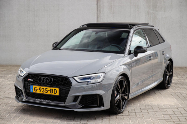 Audi A3 Sportback 2.5TFSI Quattro RS3 Facelift 400pk S-Tronic|Geen OPF|Nardo Grey|Keramisch|Virtual Cockpit|Panoramadak|LED Matrix