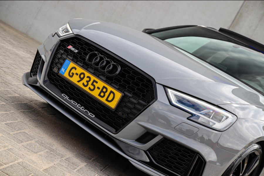 Audi A3 Sportback 2.5TFSI Quattro RS3 Facelift 400pk S-Tronic|Geen OPF|Nardo Grey|Keramisch|Virtual Cockpit|Panoramadak|LED Matrix