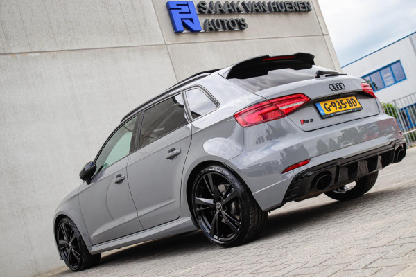 Audi A3 Sportback 2.5TFSI Quattro RS3 Facelift 400pk S-Tronic|Geen OPF|Nardo Grey|Keramisch|Virtual Cockpit|Panoramadak|LED Matrix