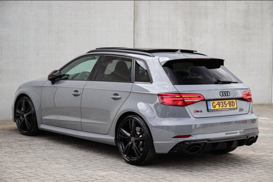 Audi A3 Sportback 2.5TFSI Quattro RS3 Facelift 400pk S-Tronic|Geen OPF|Nardo Grey|Keramisch|Virtual Cockpit|Panoramadak|LED Matrix