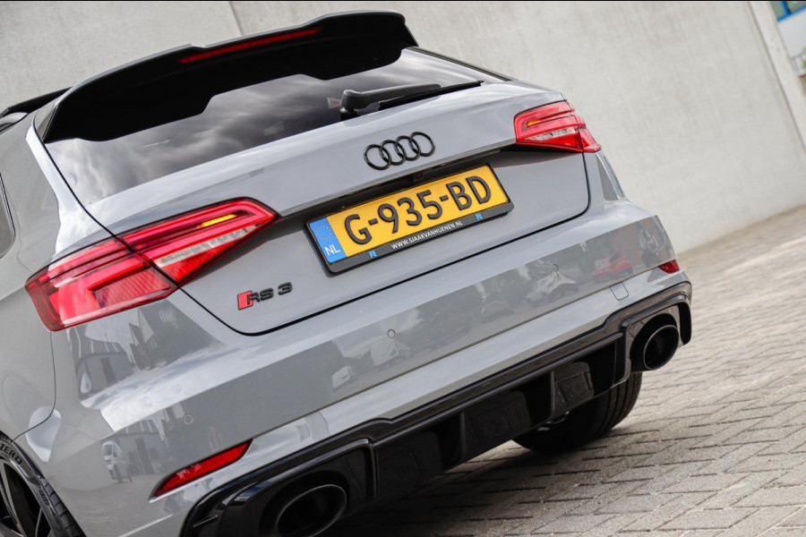 Audi A3 Sportback 2.5TFSI Quattro RS3 Facelift 400pk S-Tronic|Geen OPF|Nardo Grey|Keramisch|Virtual Cockpit|Panoramadak|LED Matrix