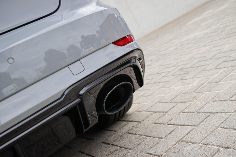 Audi A3 Sportback 2.5TFSI Quattro RS3 Facelift 400pk S-Tronic|Geen OPF|Nardo Grey|Keramisch|Virtual Cockpit|Panoramadak|LED Matrix