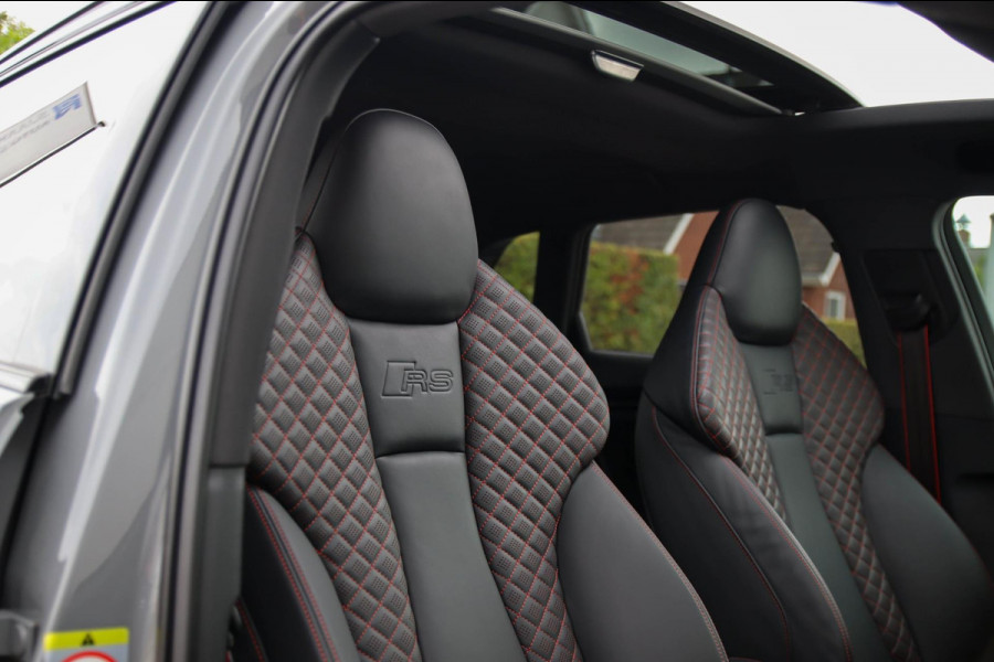 Audi A3 Sportback 2.5TFSI Quattro RS3 Facelift 400pk S-Tronic|Geen OPF|Nardo Grey|Keramisch|Virtual Cockpit|Panoramadak|LED Matrix