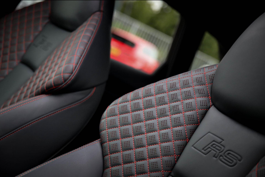 Audi A3 Sportback 2.5TFSI Quattro RS3 Facelift 400pk S-Tronic|Geen OPF|Nardo Grey|Keramisch|Virtual Cockpit|Panoramadak|LED Matrix