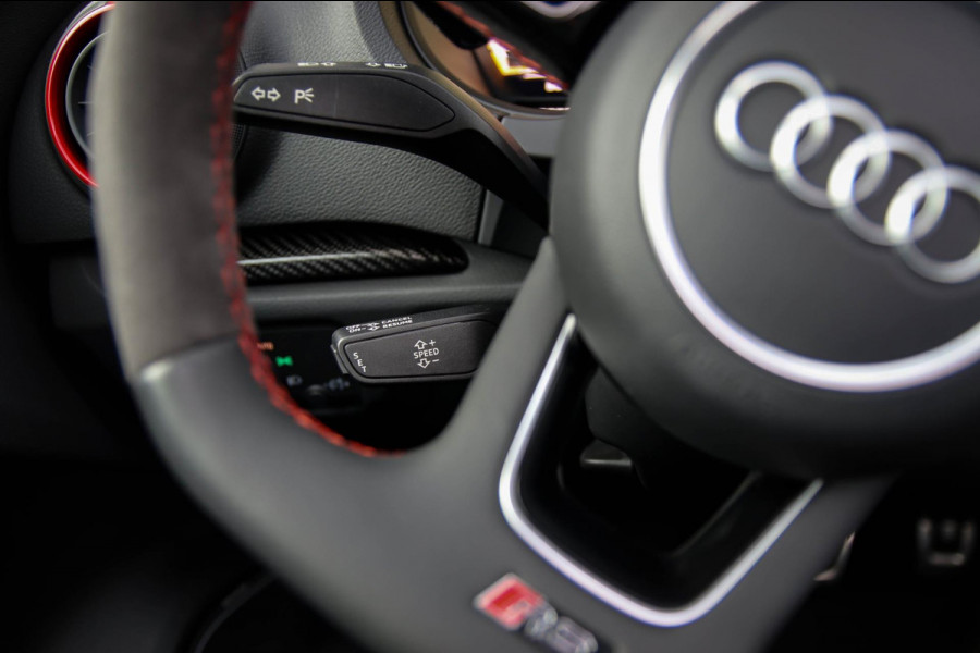 Audi A3 Sportback 2.5TFSI Quattro RS3 Facelift 400pk S-Tronic|Geen OPF|Nardo Grey|Keramisch|Virtual Cockpit|Panoramadak|LED Matrix