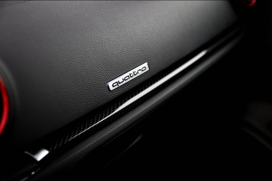 Audi A3 Sportback 2.5TFSI Quattro RS3 Facelift 400pk S-Tronic|Geen OPF|Nardo Grey|Keramisch|Virtual Cockpit|Panoramadak|LED Matrix