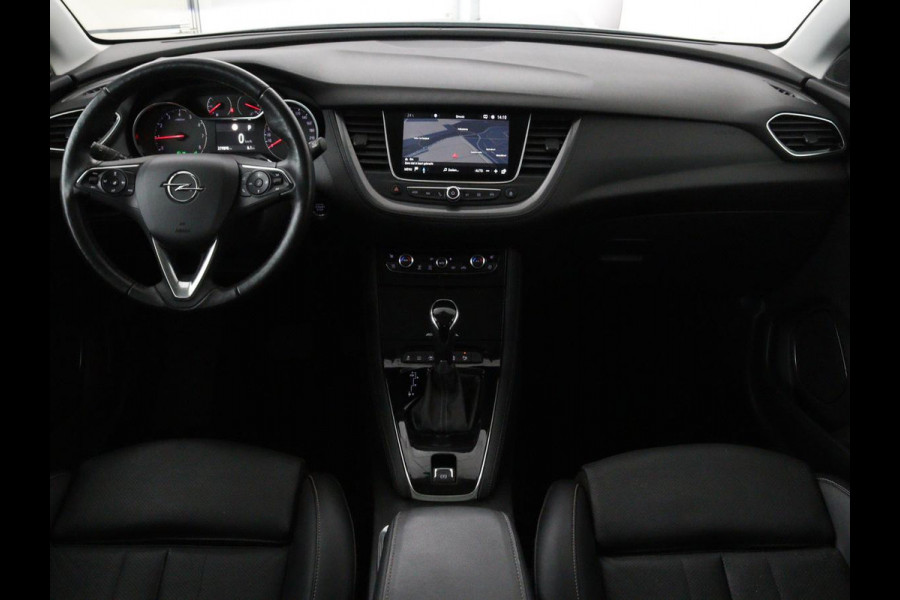 Opel Grandland X 1.2 Turbo Business Executive | Panoramadak | Stoelventilatie | Leder | Trekhaak | Adaptive cruise | Full LED | Carplay | Keyless