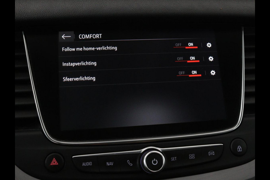 Opel Grandland X 1.2 Turbo Business Executive | Panoramadak | Stoelventilatie | Leder | Trekhaak | Adaptive cruise | Full LED | Carplay | Keyless