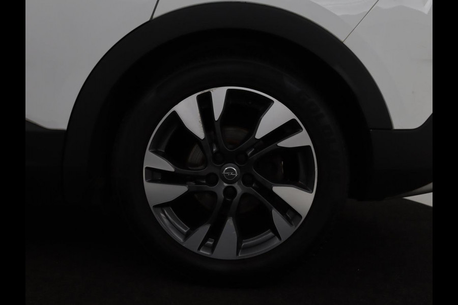 Opel Grandland X 1.2 Turbo Business Executive | Panoramadak | Stoelventilatie | Leder | Trekhaak | Adaptive cruise | Full LED | Carplay | Keyless