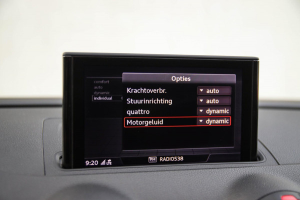 Audi RS3 Sportback 2.5TFSI Quattro A3 Facelift 400pk S-Tronic|Geen OPF|Nardo Grey|Keramisch|Virtual Cockpit|Panoramadak|LED Matrix