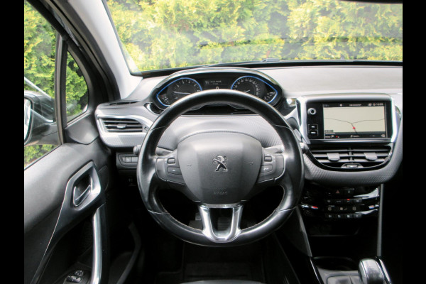 Peugeot 2008 1.2 PureTech Allure*Navi*Pdc*Camera*