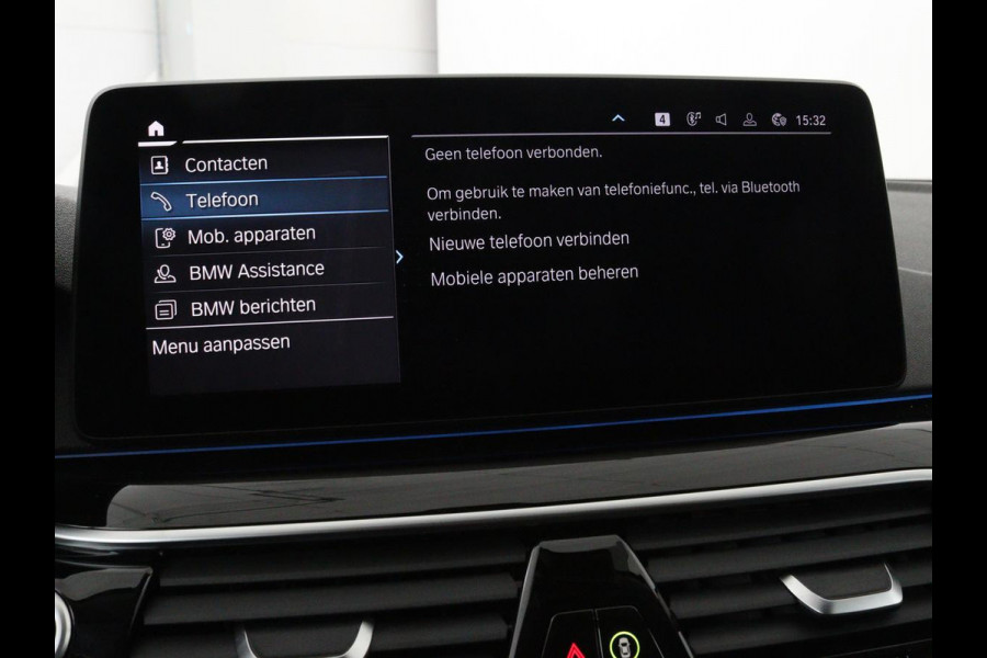 BMW 5 Serie 530e High Executive | Leder | Stoel & stuurverwarming | Adaptive cruise | Carplay | Sfeerverlichting | Camera | Live Cockpit | Navigatie | Full LED