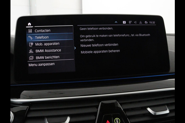 BMW 5 Serie 530e High Executive | Leder | Stoel & stuurverwarming | Adaptive cruise | Carplay | Sfeerverlichting | Camera | Live Cockpit | Navigatie | Full LED