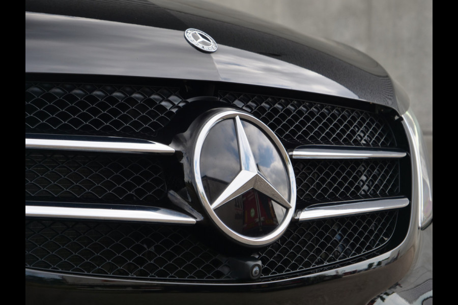 Mercedes-Benz V-Klasse V300d | XL | AMG | Incl BTW & BPM | 7-persoons | memory-zetels | nette staat..