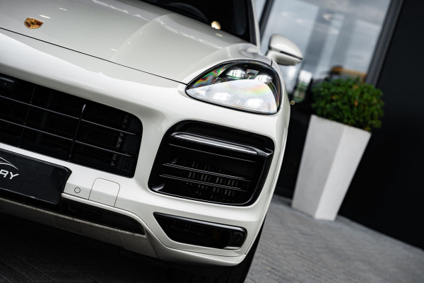 Porsche Cayenne Coupé 4.0 GTS - Sport Chrono | Panorama | Bose | Luchtvering