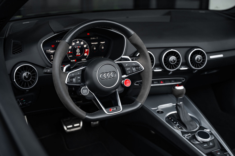 Audi TT RS Roadster Quattro Black Edition