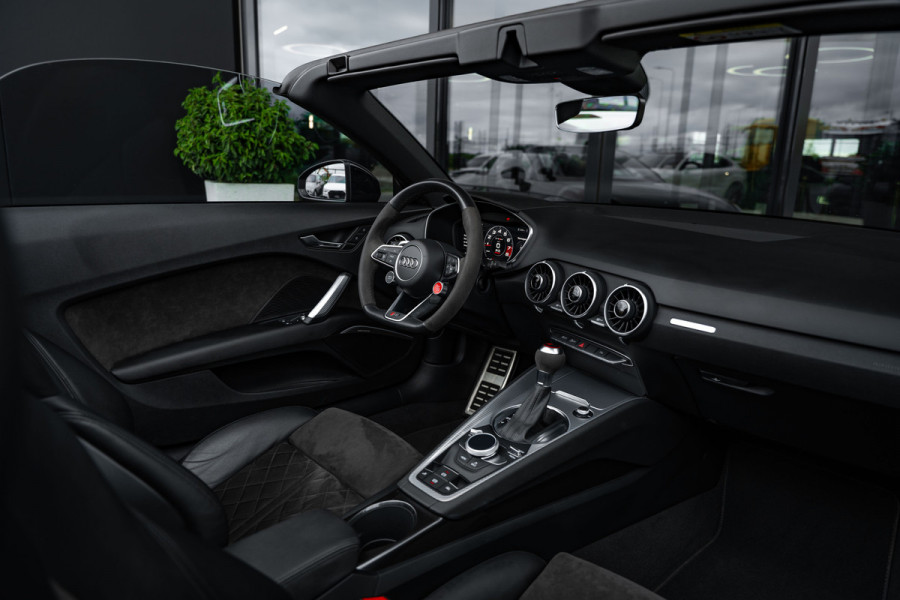 Audi TT RS Roadster Quattro Black Edition