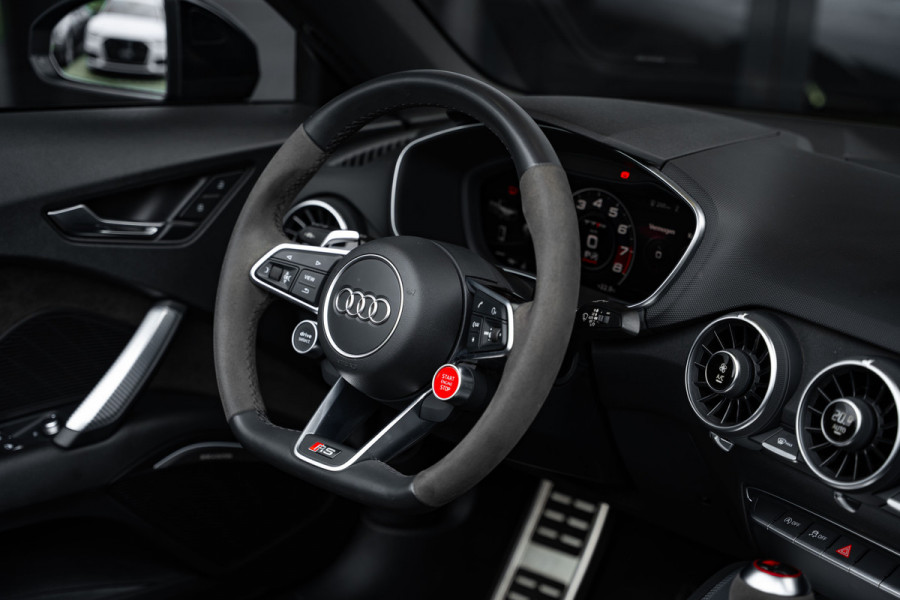 Audi TT RS Roadster Quattro Black Edition