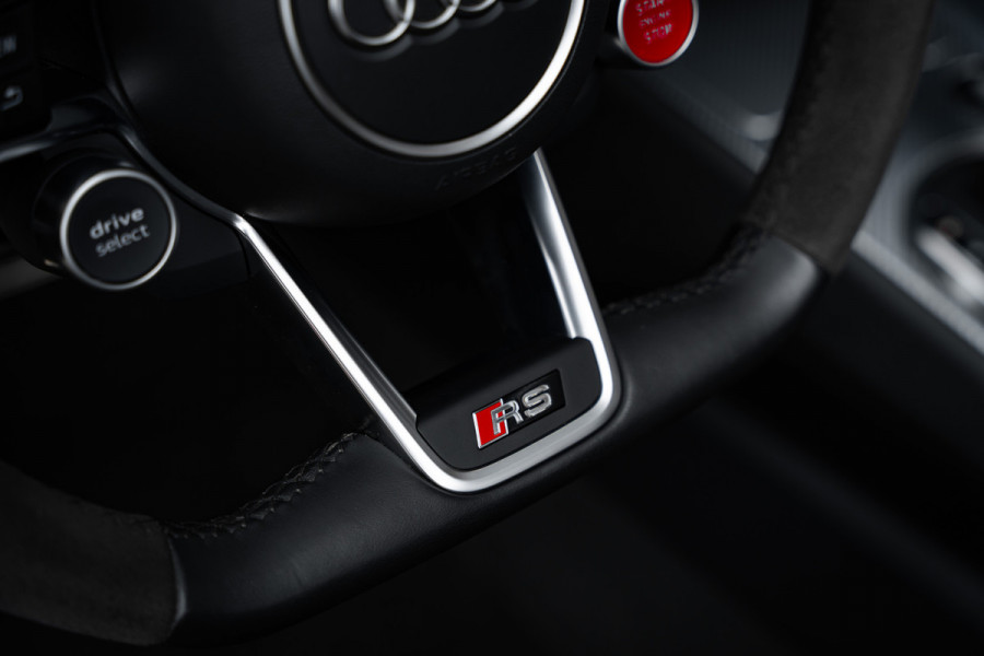 Audi TT RS Roadster Quattro Black Edition