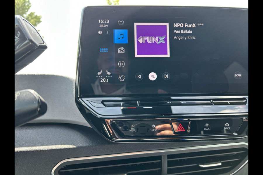 Volkswagen ID.3 Business 58 kWh | Carplay | Stoelverwarming | Navigatie | Achteruitrijcamera |