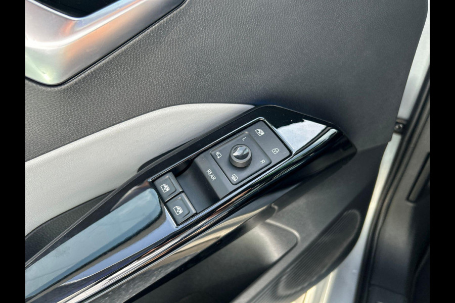 Volkswagen ID.3 Business 58 kWh | Carplay | Stoelverwarming | Navigatie | Achteruitrijcamera |