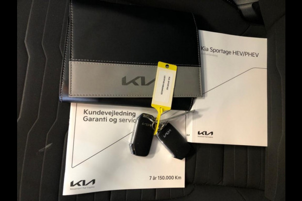 Kia Sportage 1.6 T-GDi Plug-in Hybrid AWD DynamicLine - Automaat - Navi - Winterpakket - Virt.Cockpit