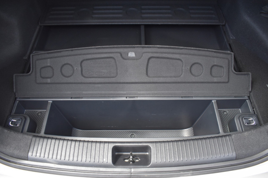 Kia cee'd Sportswagon 1.0 T-GDi GT-Line / Navigatie / Keyless / Trekhaak / Xenon / Camera /