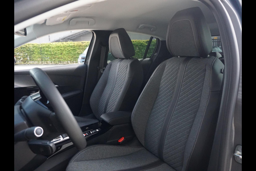 Peugeot e-208 EV Allure 51 kWh 360’ Camera