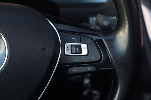 Volkswagen Tiguan 2.0 TSI 4Motion R-Line / PANODAK / HUD / VIRTUAL / DODEHOEK / CAMERA / CARPLAY / LPG