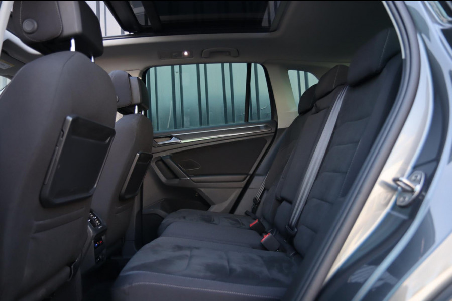 Volkswagen Tiguan 2.0 TSI 4Motion R-Line / PANODAK / HUD / VIRTUAL / DODEHOEK / CAMERA / CARPLAY / LPG