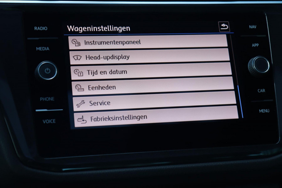 Volkswagen Tiguan 2.0 TSI 4Motion R-Line / PANODAK / HUD / VIRTUAL / DODEHOEK / CAMERA / CARPLAY / LPG