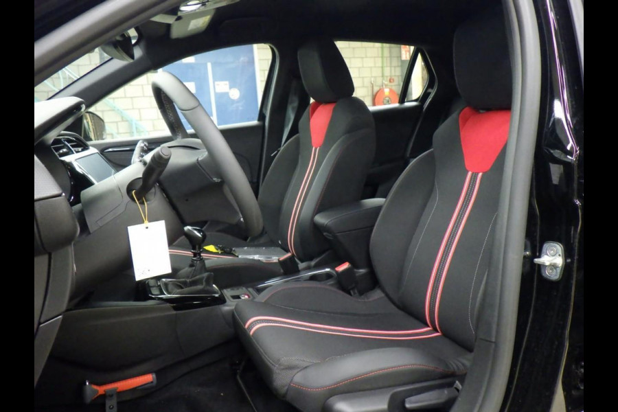 Opel Corsa 1.2 Turbo Yes