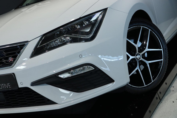 Seat León ST 1.5 TSI FR / PANODAK / VIRTUAL / KEYLESS / ACC / CAMERA