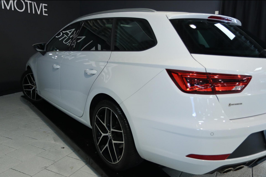 Seat León ST 1.5 TSI FR / PANODAK / VIRTUAL / KEYLESS / ACC / CAMERA
