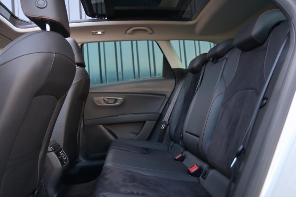 Seat León ST 1.5 TSI FR / PANODAK / VIRTUAL / KEYLESS / ACC / CAMERA