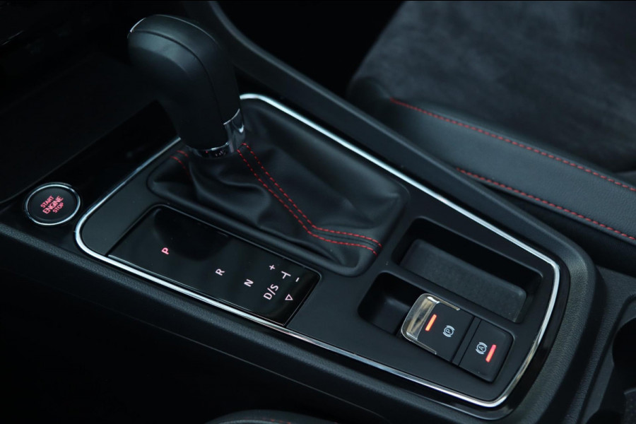 Seat León ST 1.5 TSI FR / PANODAK / VIRTUAL / KEYLESS / ACC / CAMERA