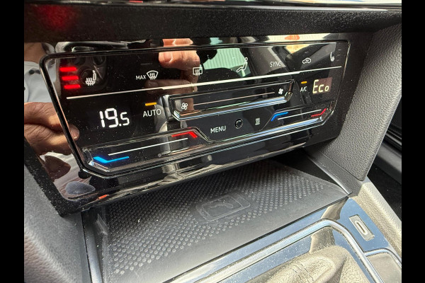 Volkswagen Passat Variant 1.4 TSI PHEV GTE Business / trekhaak / HUD / LED / NAVI / VIRTUELL / pracht auto