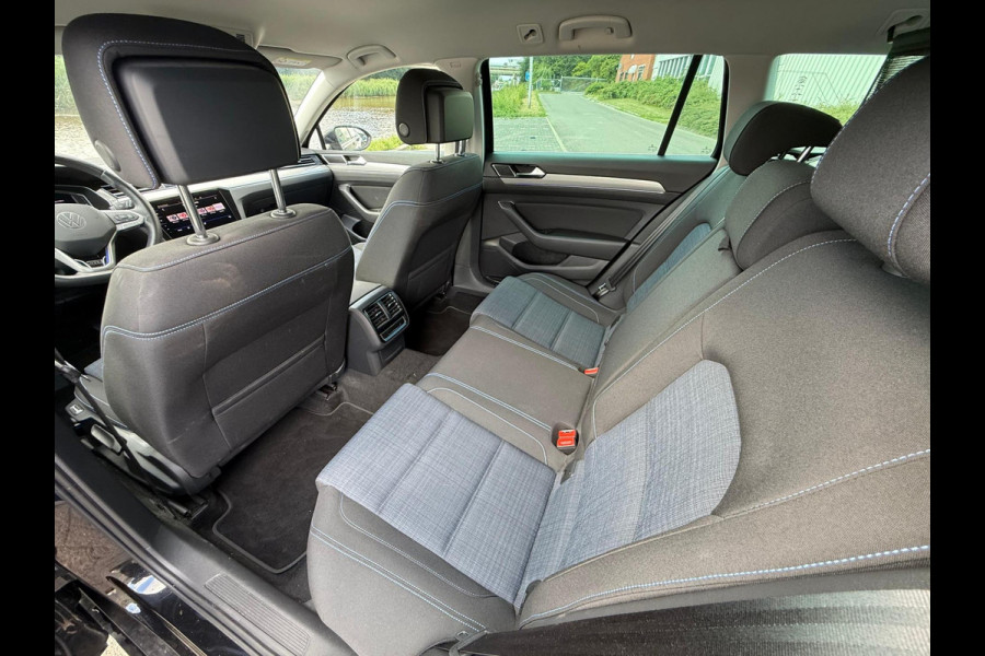 Volkswagen Passat Variant 1.4 TSI PHEV GTE Business / trekhaak / HUD / LED / NAVI / VIRTUELL / pracht auto