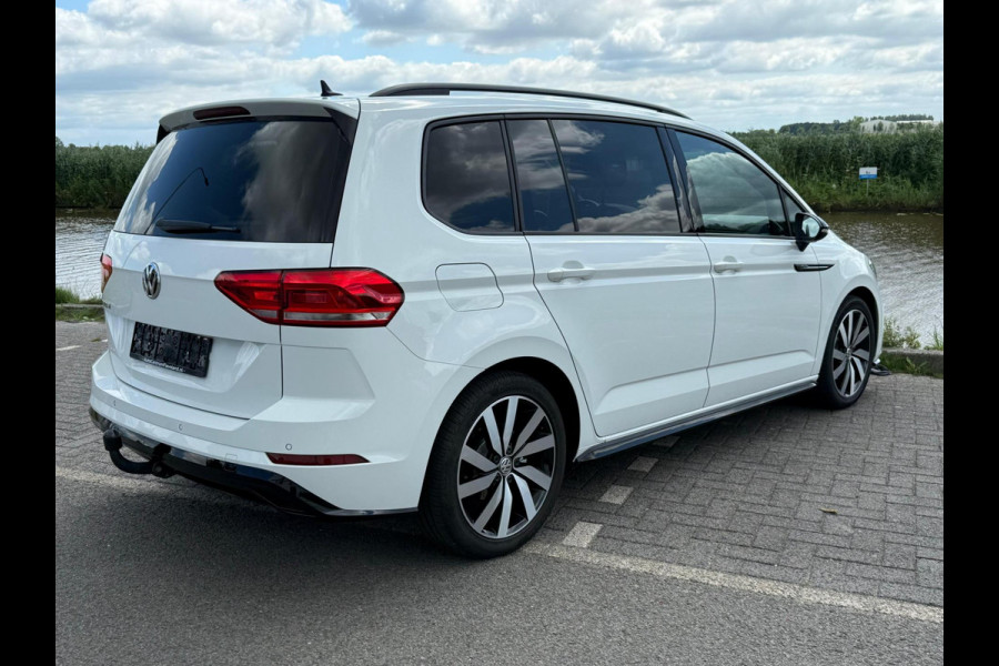 Volkswagen Touran 1.5 TSI Highline Business R 7p volle prachtige auto