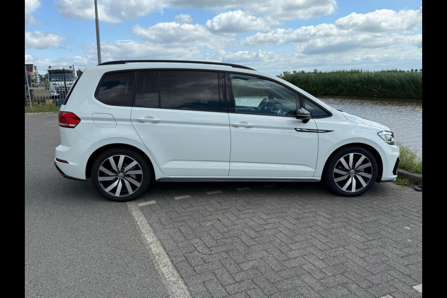 Volkswagen Touran 1.5 TSI Highline Business R 7p volle prachtige auto
