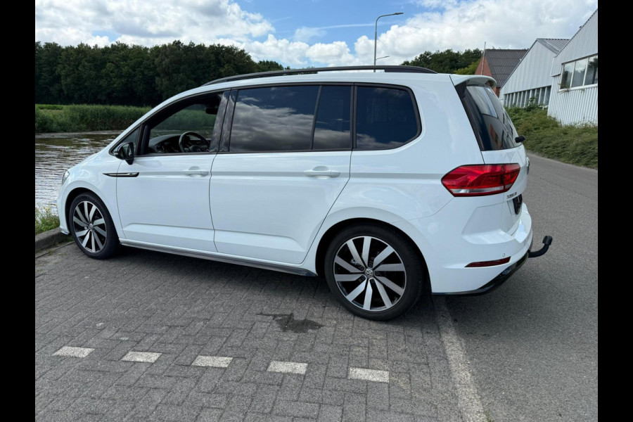 Volkswagen Touran 1.5 TSI Highline Business R 7p volle prachtige auto