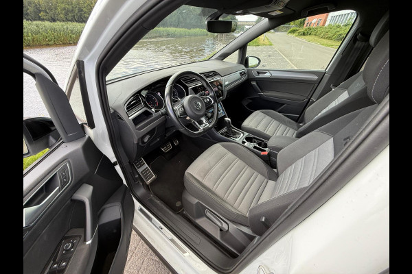 Volkswagen Touran 1.5 TSI Highline Business R 7p volle prachtige auto