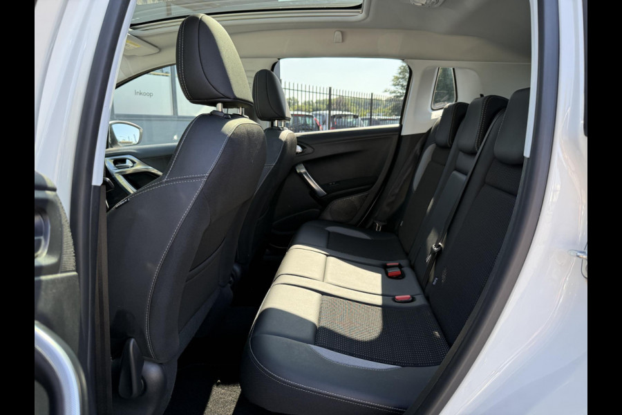 Peugeot 2008 1.2 PureTech Allure 2e Eigenaar,Pano,6 Bak,131pk,Navi,Camera,Clima,Cruise,Dealer Onderhouden,Pdc,Lm velgen,Apk tot 10-2026